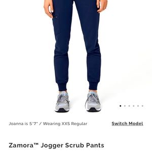 Deep royal blue Zamora scrub pants. Worn 2-3 times. Excellent condition.